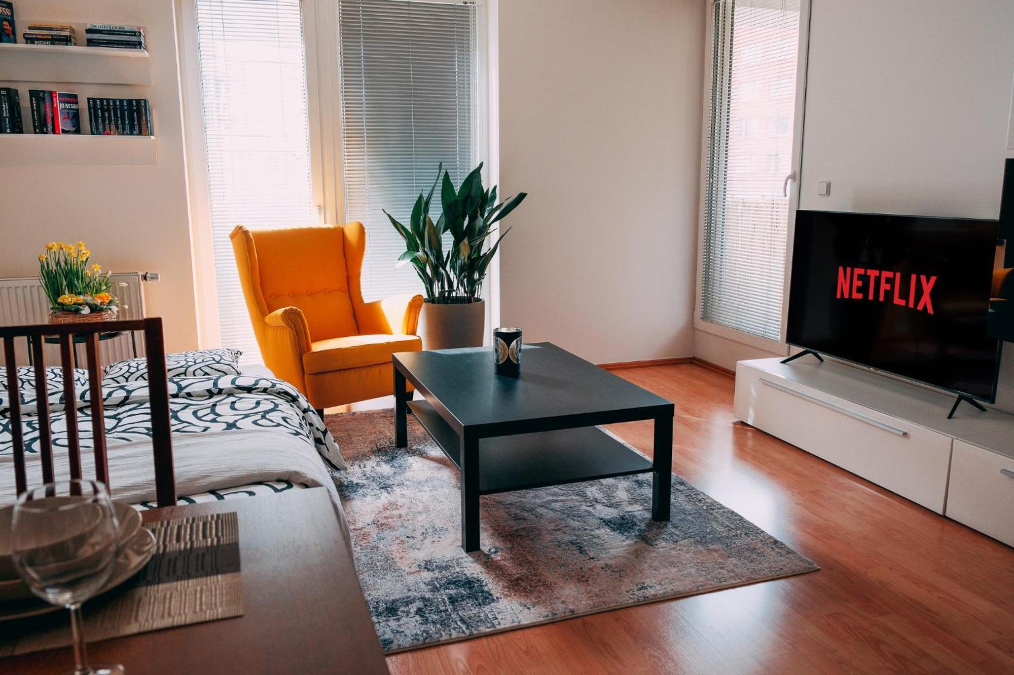 פראג Apartman U Metra, 4 Hoste, Parking Free, Blizko O2 Arena מראה חיצוני תמונה